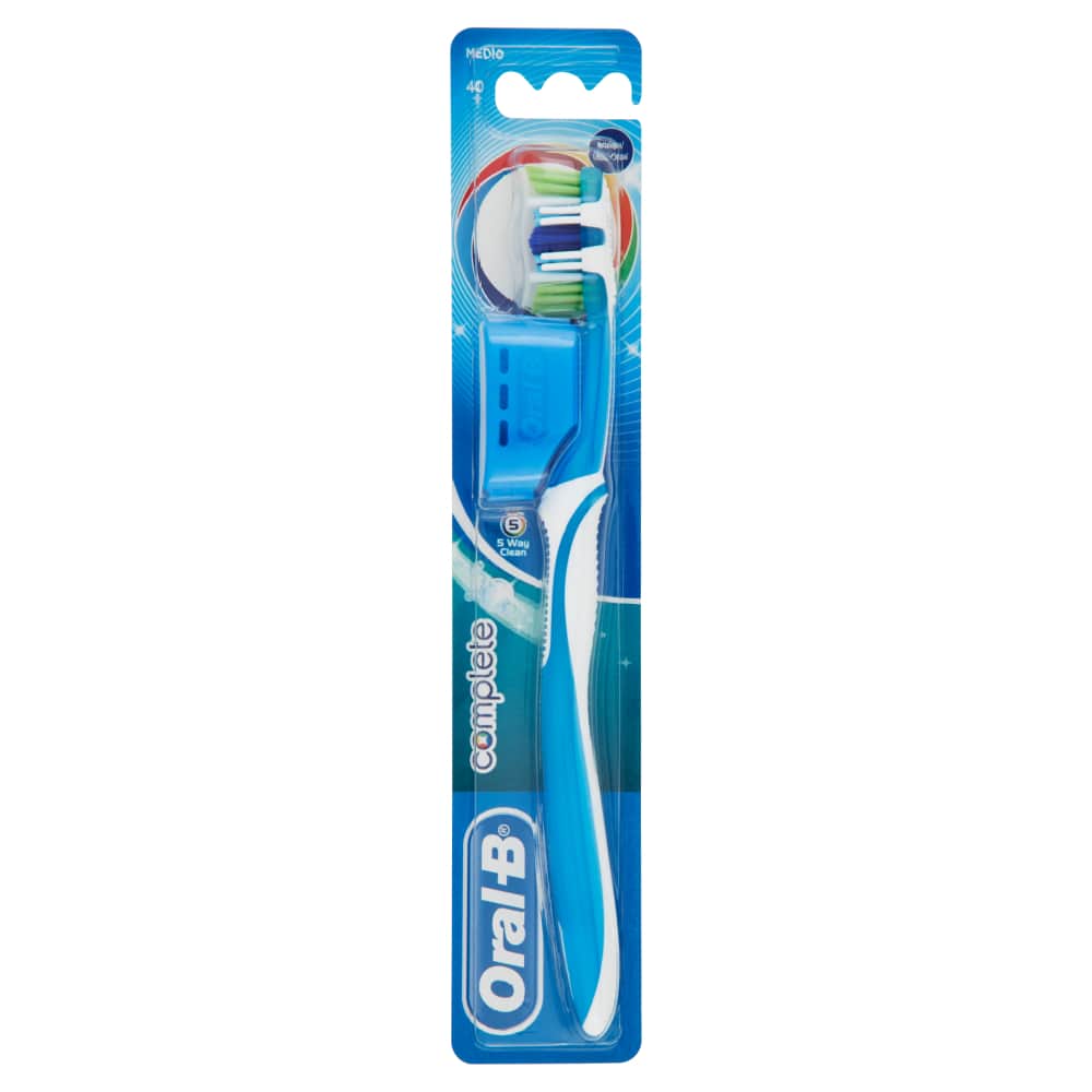 ORAL-B SPAZZOLINO COMPLETE 5IN1 40 MEDIO